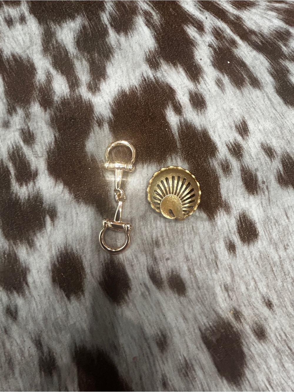 Gold pin & gold Snapple bit for Twillys